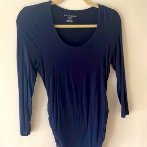 A Pea in the Pod Maternity Shirt size small navy blue